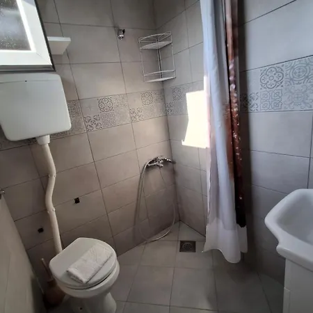 As Montenegro بودغوريتْسا