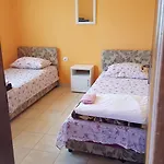 As Montenegro בית הארחה פודגוריצה