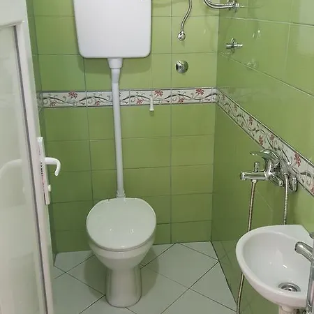 As Montenegro בית הארחה פודגוריצה